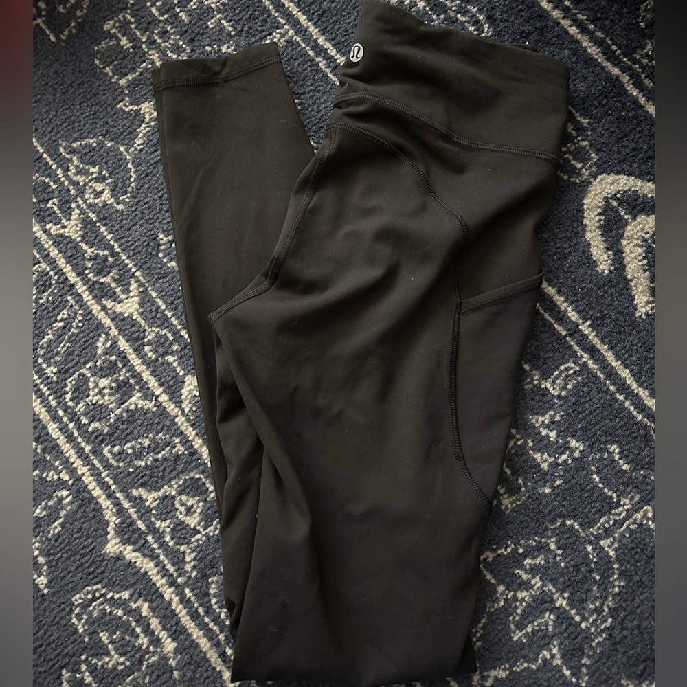 LULULEMON LEGGINGS SIZE 6
